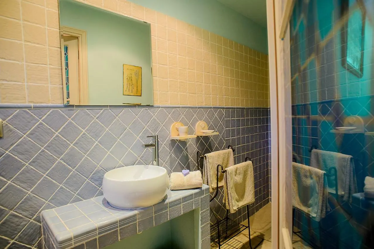 Domaine Jobert Bed and Breakfast Aubagne 2*,